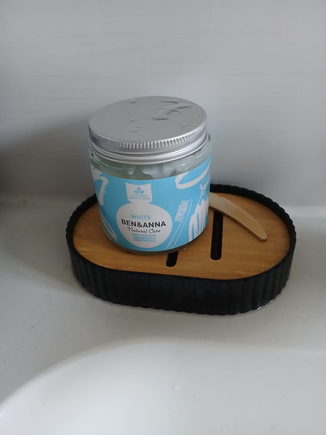 Customer photo review of Zahnpasta White ohne Fluorid