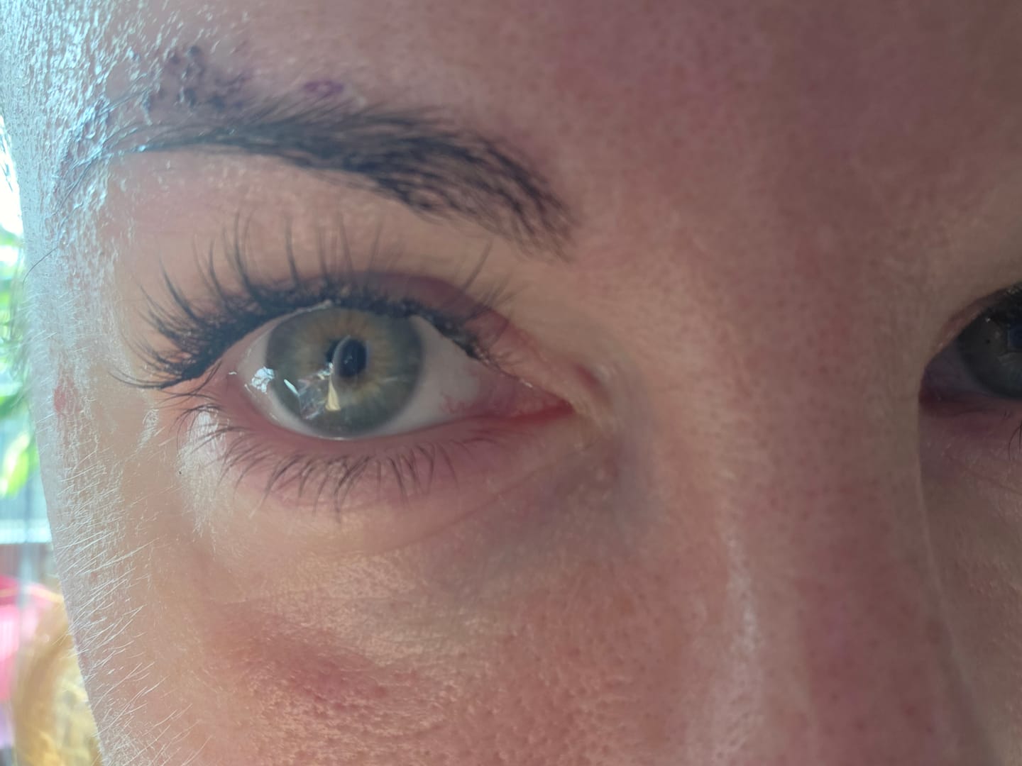 Customer photo review of Lashable LASH N' BOND transparentní lepidlo
