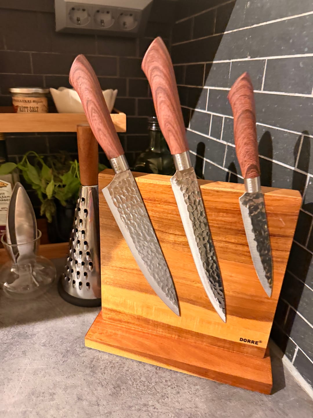 Customer photo review of Dorre Kaya Knivställ Magnet 22 x 22 cm akacia