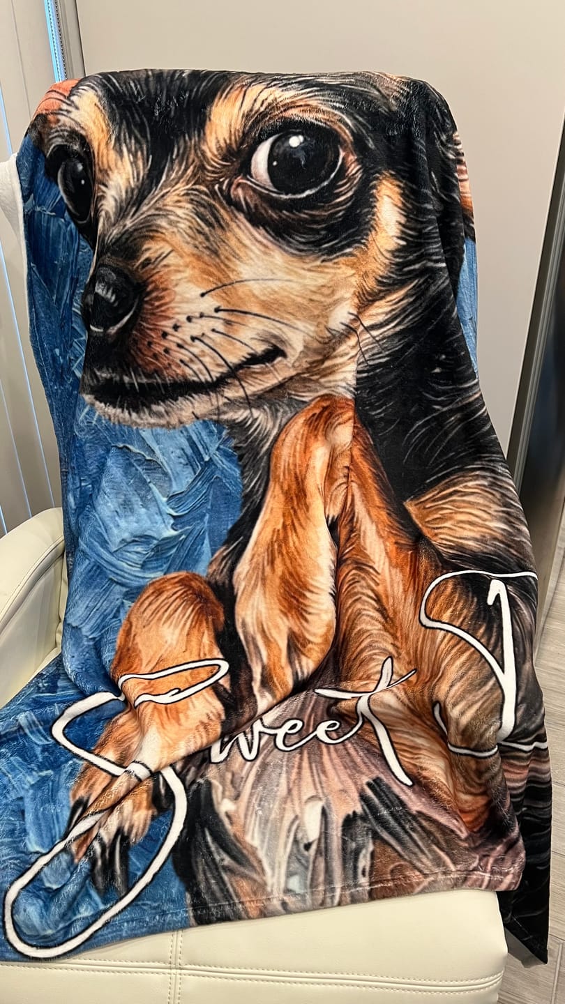Customer photo review of Personalized Oil Painting Style Pet Photo Soft Throw Blanket with Name Home Decor Birthday Pet Memorial Gift for Pet Lovers