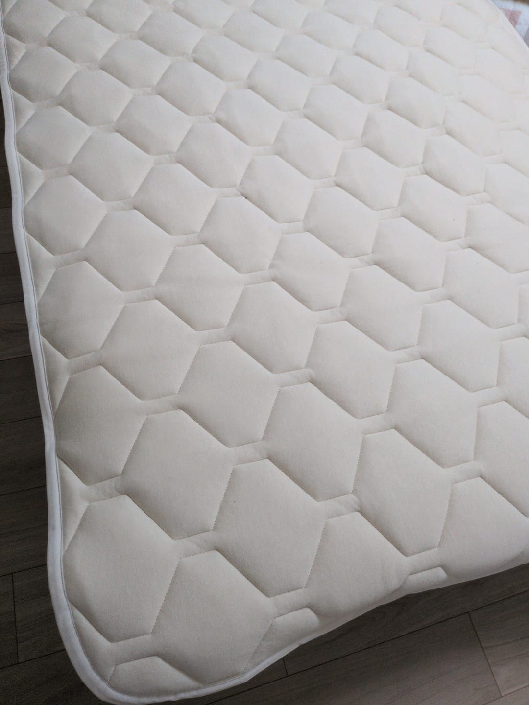 Customer photo review of SLEEP HEXAGON　ホルミシス敷パッド