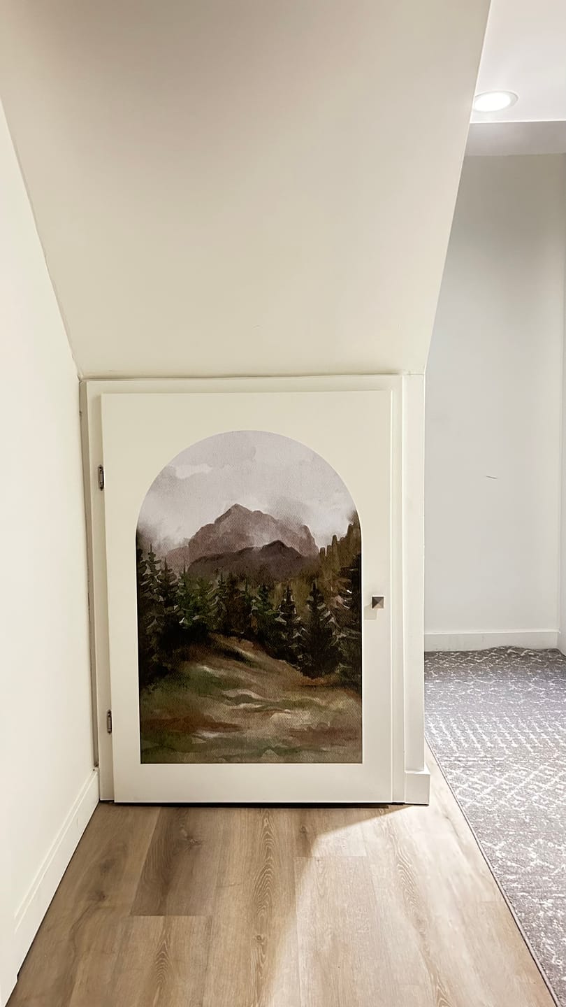 Customer photo review of Painted Misty Mountain Removable Arch Decal