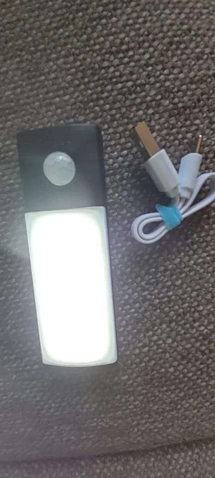 Customer photo review of LUMENKANTE Sensorleuchte – kabellos, magnetisch, USB-C