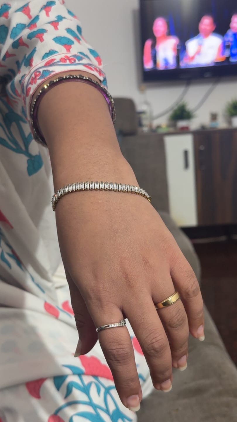 Customer photo review of Twilight Crystal Bracelet