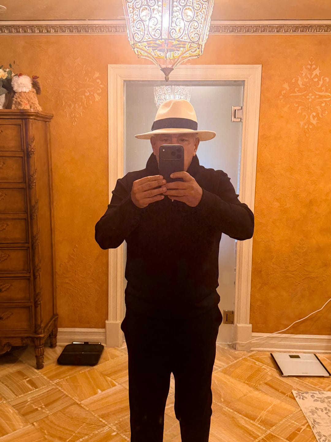 Customer photo review of Aura Zip Polo Long Sleeve
