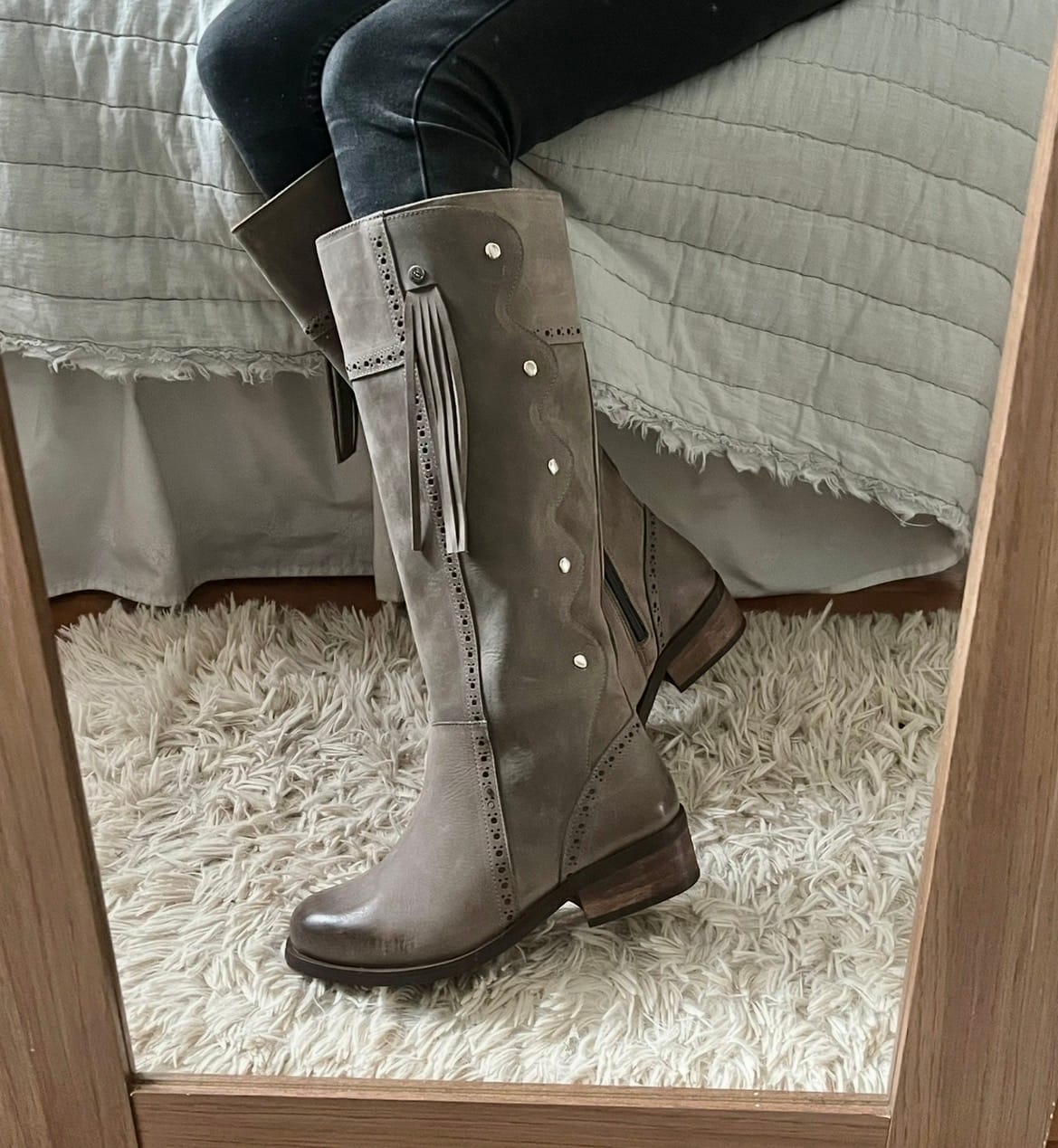 Customer photo review of Bota Mujer /Marina Gris