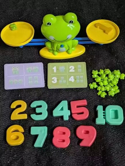Customer photo review of Frosch Waage Lernspielzeug | Mathe Balance Spiel Vorschule Kleinkind
