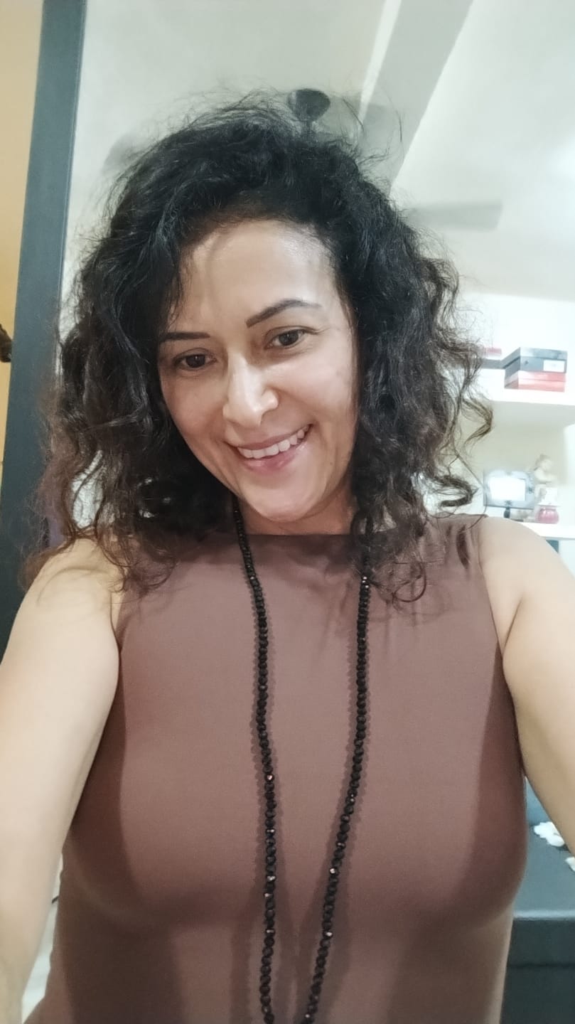 Customer photo review of Pezoneras Triángulos sin Adhesivo