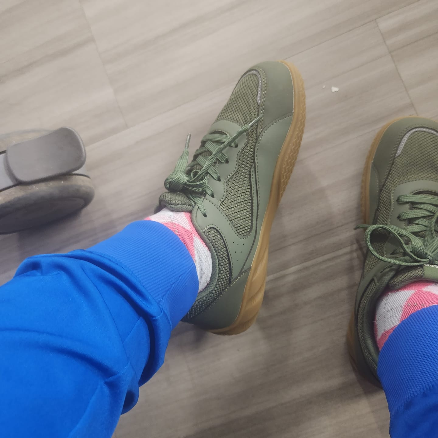 Customer photo review of Vale - Wide Toe Sneakers