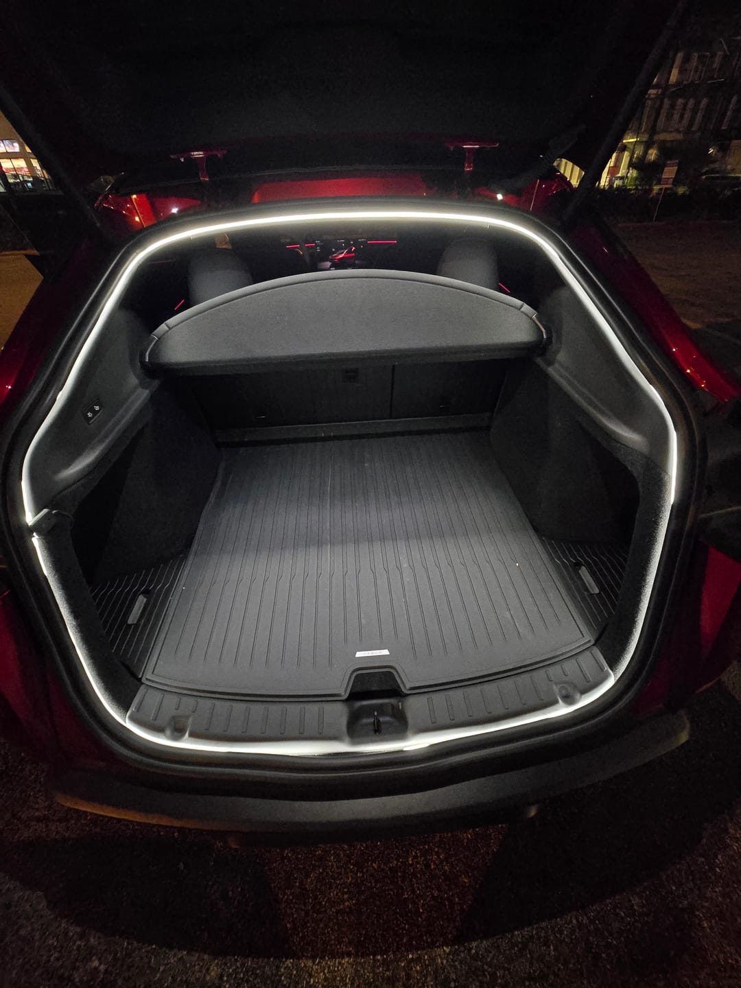 Customer photo review of Dual-Mode Trunk LED Strip – Warm & Cool White for Model Y (3000K & 6000K)