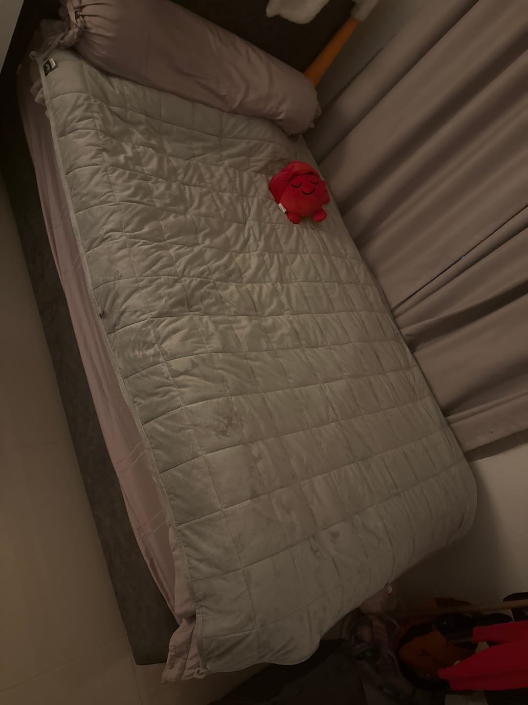 Customer photo review of Tidur Weighted Blankets