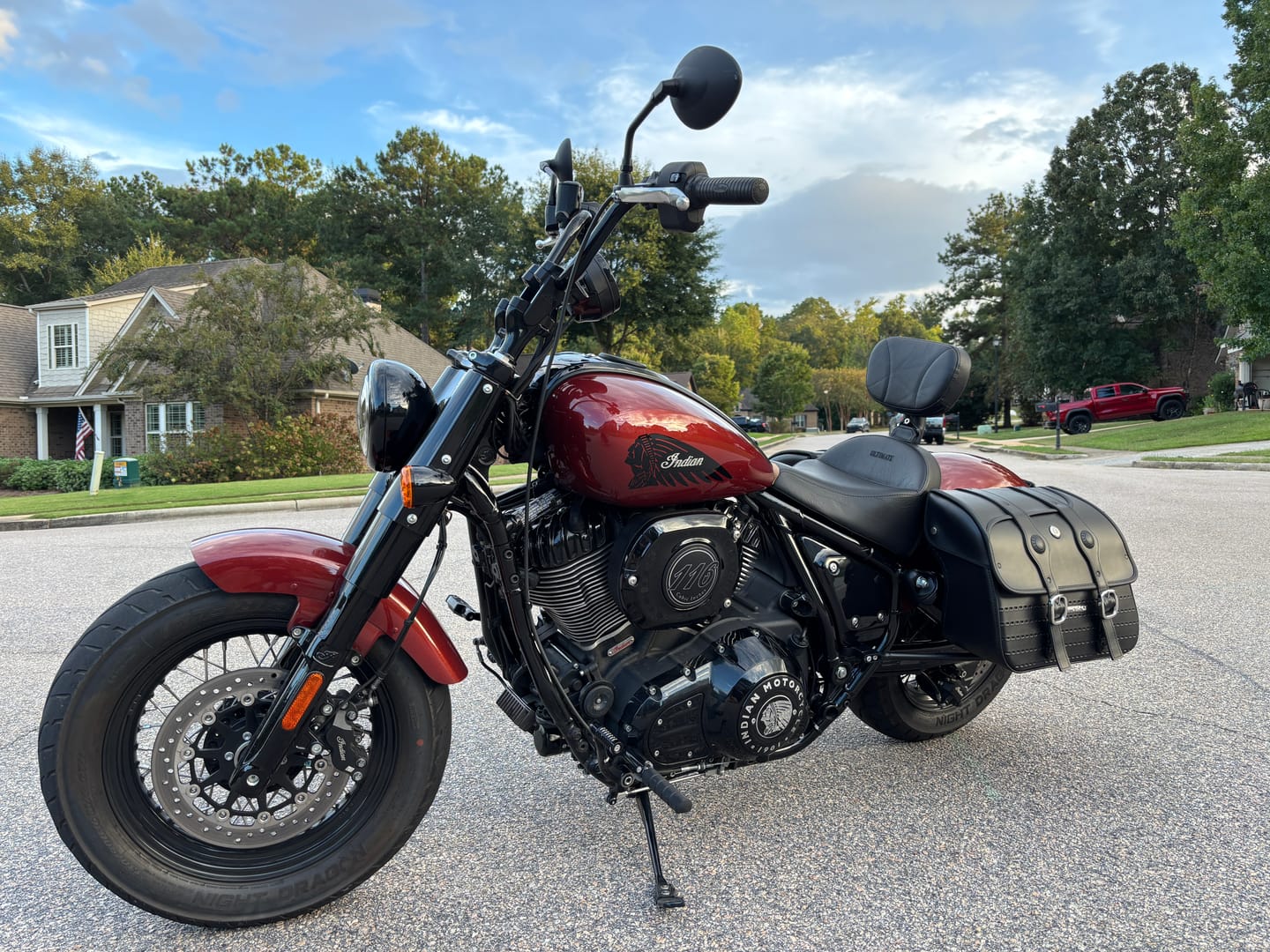 Customer photo review of 34L - ArrowHead Large Indian Chief Bobber Dark Horse Motorcycle Saddlebags