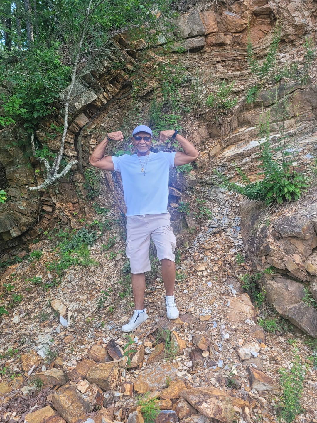 Customer photo review of Myostatin Inhibitor Muscle Builder - MYO-11