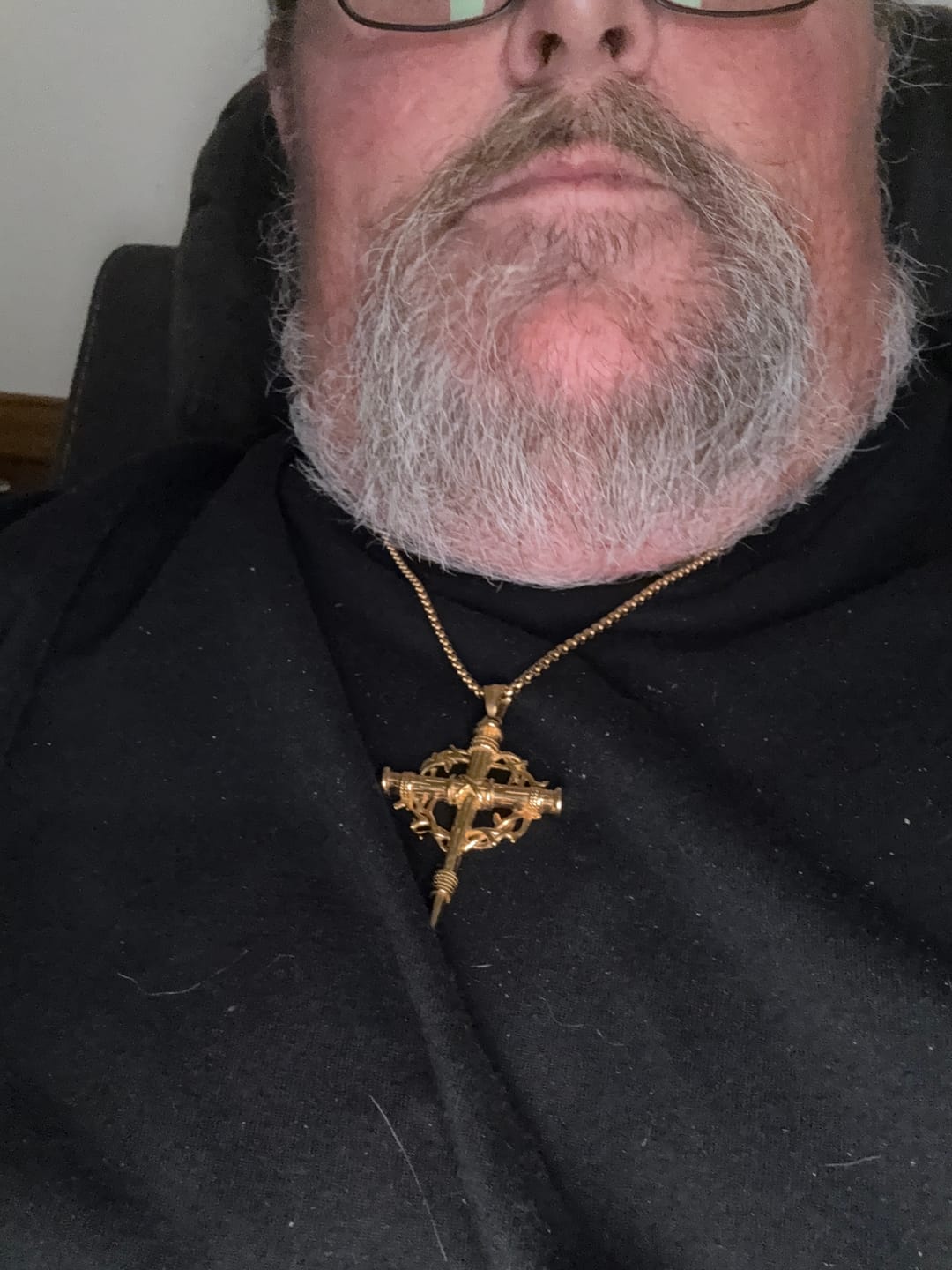 Customer photo review of FREE Today: Three-Style Cross with Thron Necklace: Quiet Reminder of His Redemption