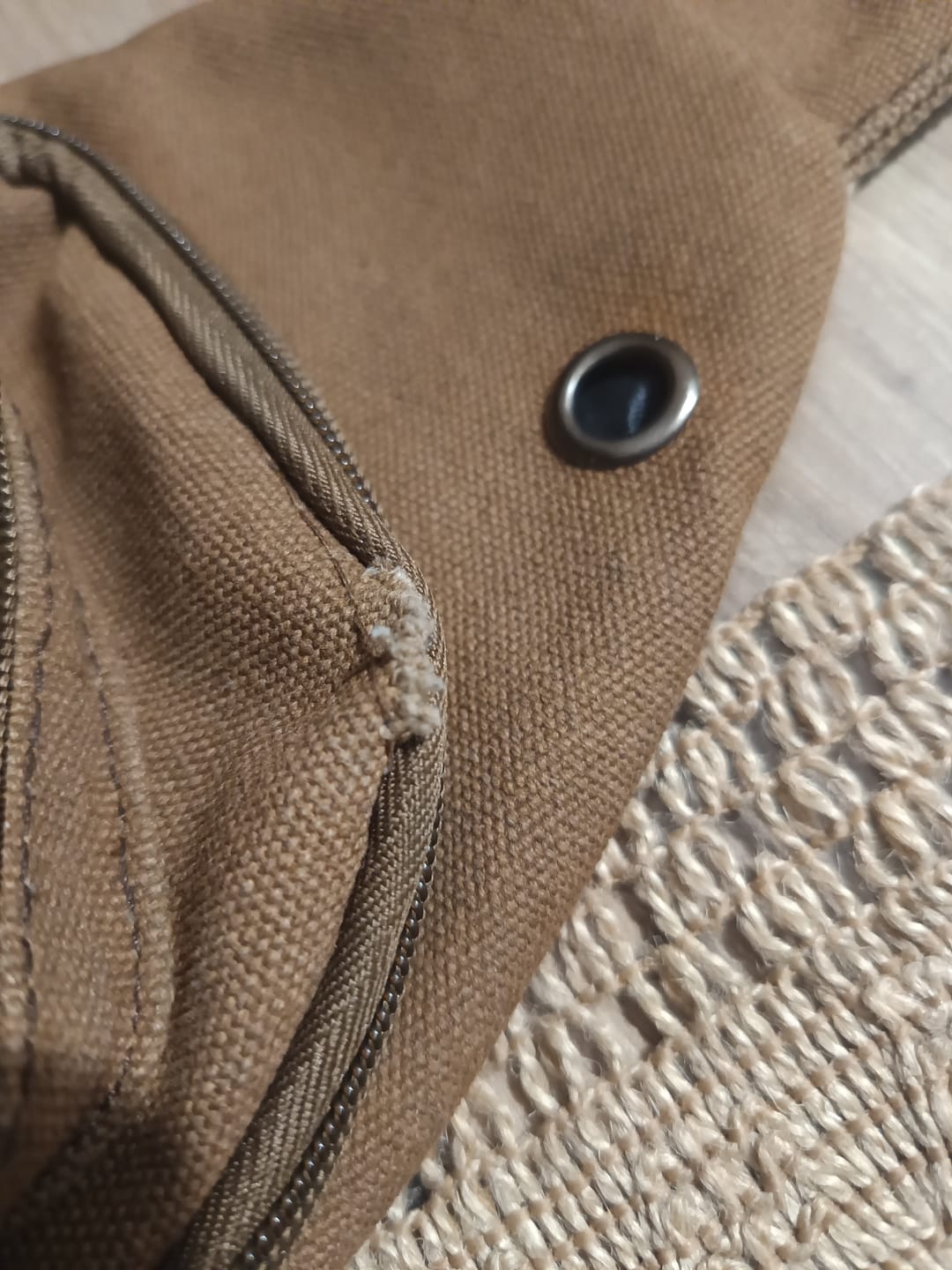 Customer photo review of Giorgio – Sacoche Bandoulière Homme Pratique en Toile Multi-Poches
