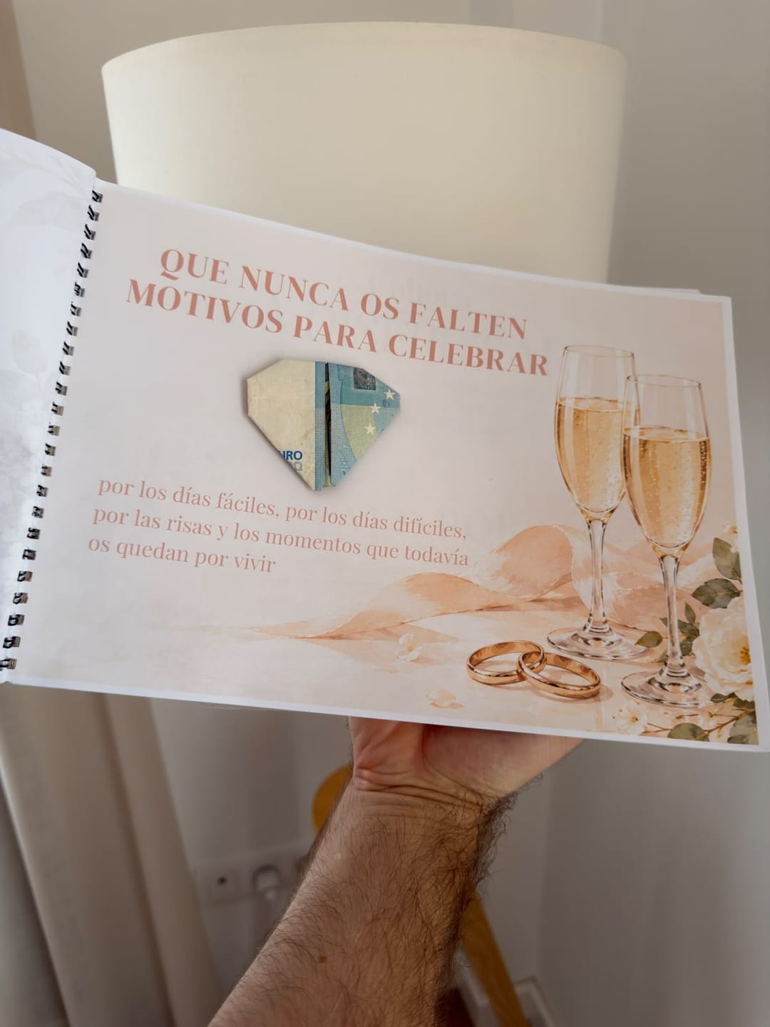 Customer photo review of Álbum Imprimible Boda