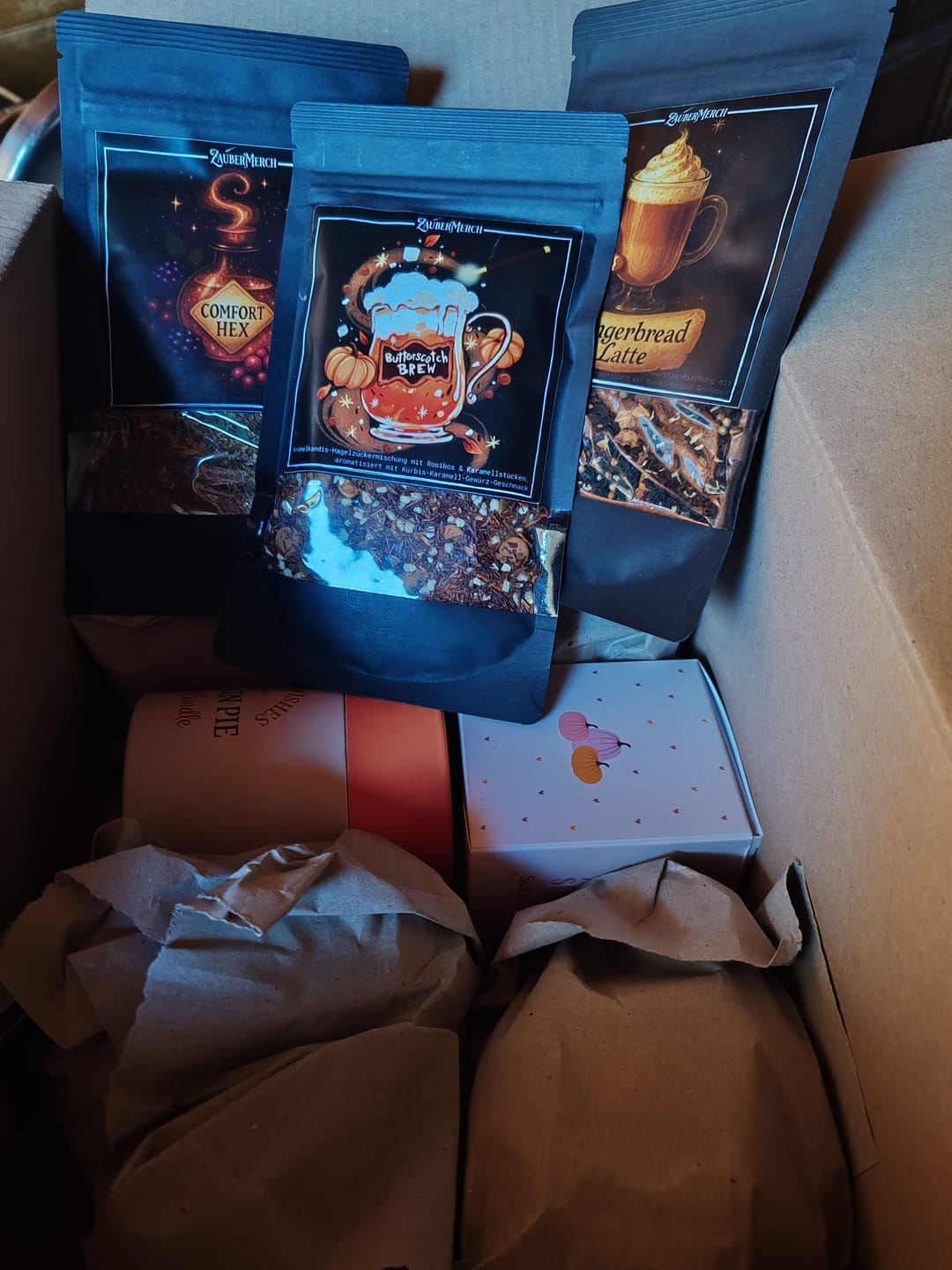 Customer photo review of Packaging