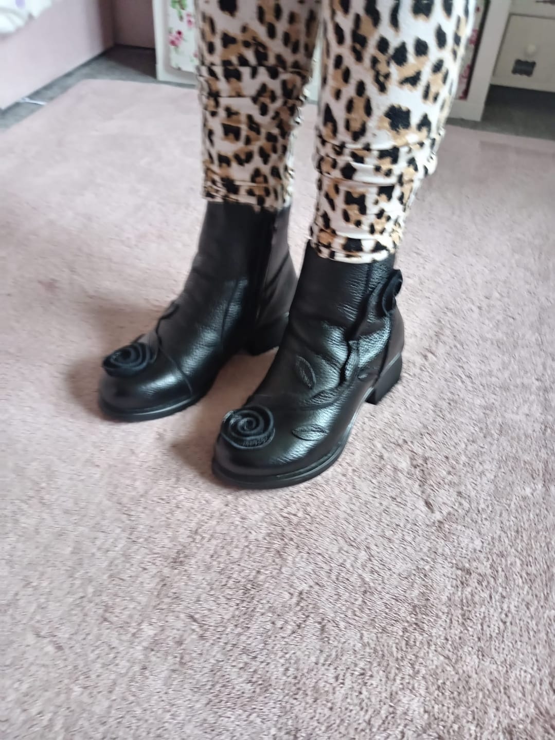 Customer photo review of Women Retro Flower Leather Solid Mid-Heel Boots