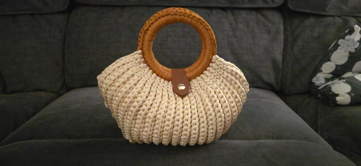 Customer photo review of CrochetPark™ Shell crochet Handbag DIY Kit