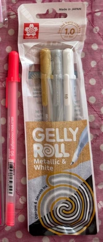 Customer photo review of Sakura Gelly Roll - Set 3 Lápices Tinta Gel Metallic & White