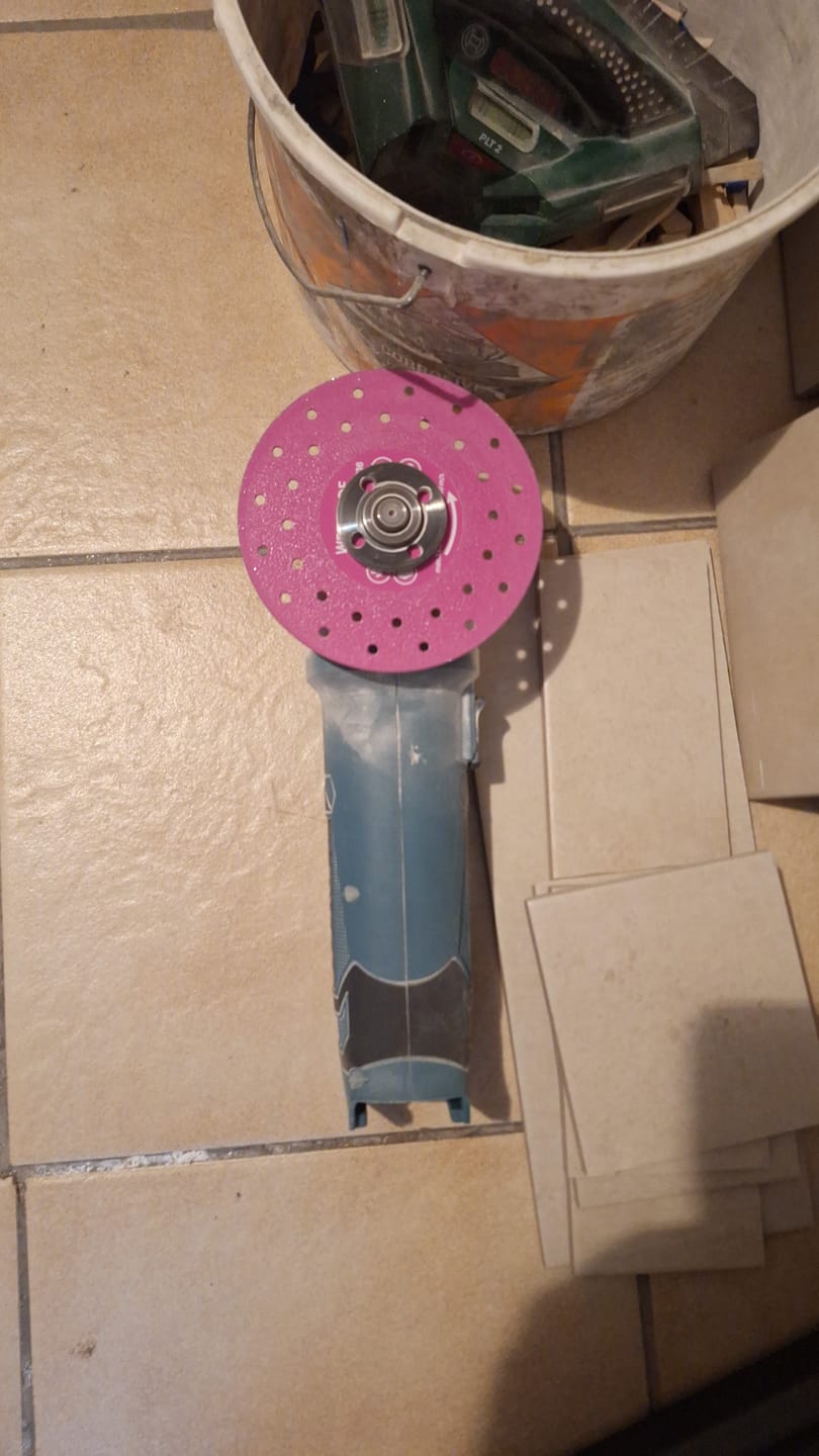 Customer photo review of Pink Spezial Edition "Einfach mal machen" Diamanttrennscheibe 125 mm