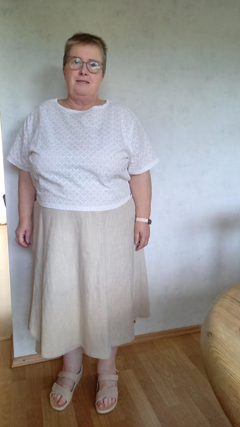 Customer photo review of Oberteil Gerda | Croptop mit Ballonärmeln | Spitze weiß