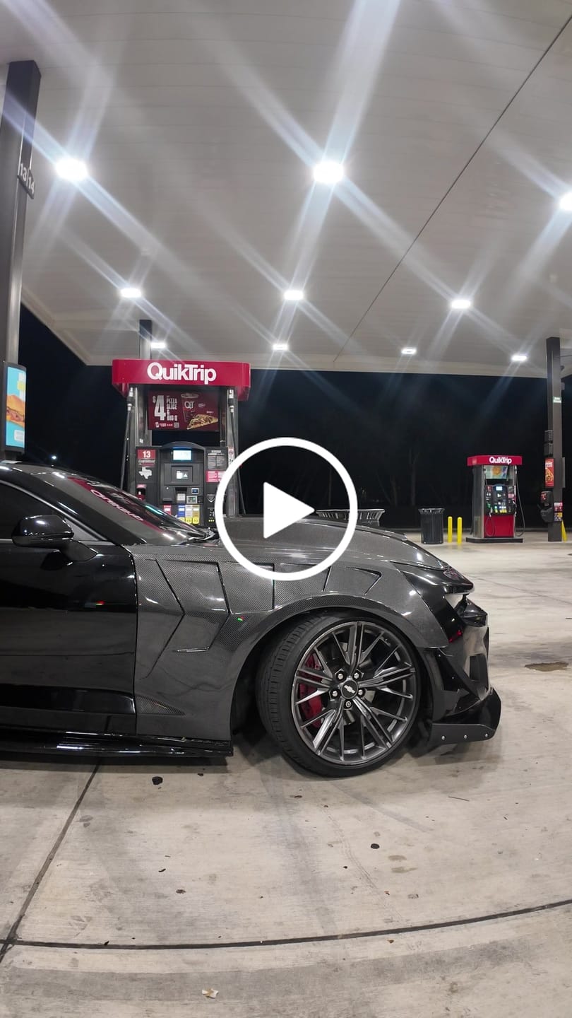 Customer video review of 2016-2025 Camaro LT/RS/SS Type-LM Gloss Carbon Fiber Fenders Functional Vents Pair