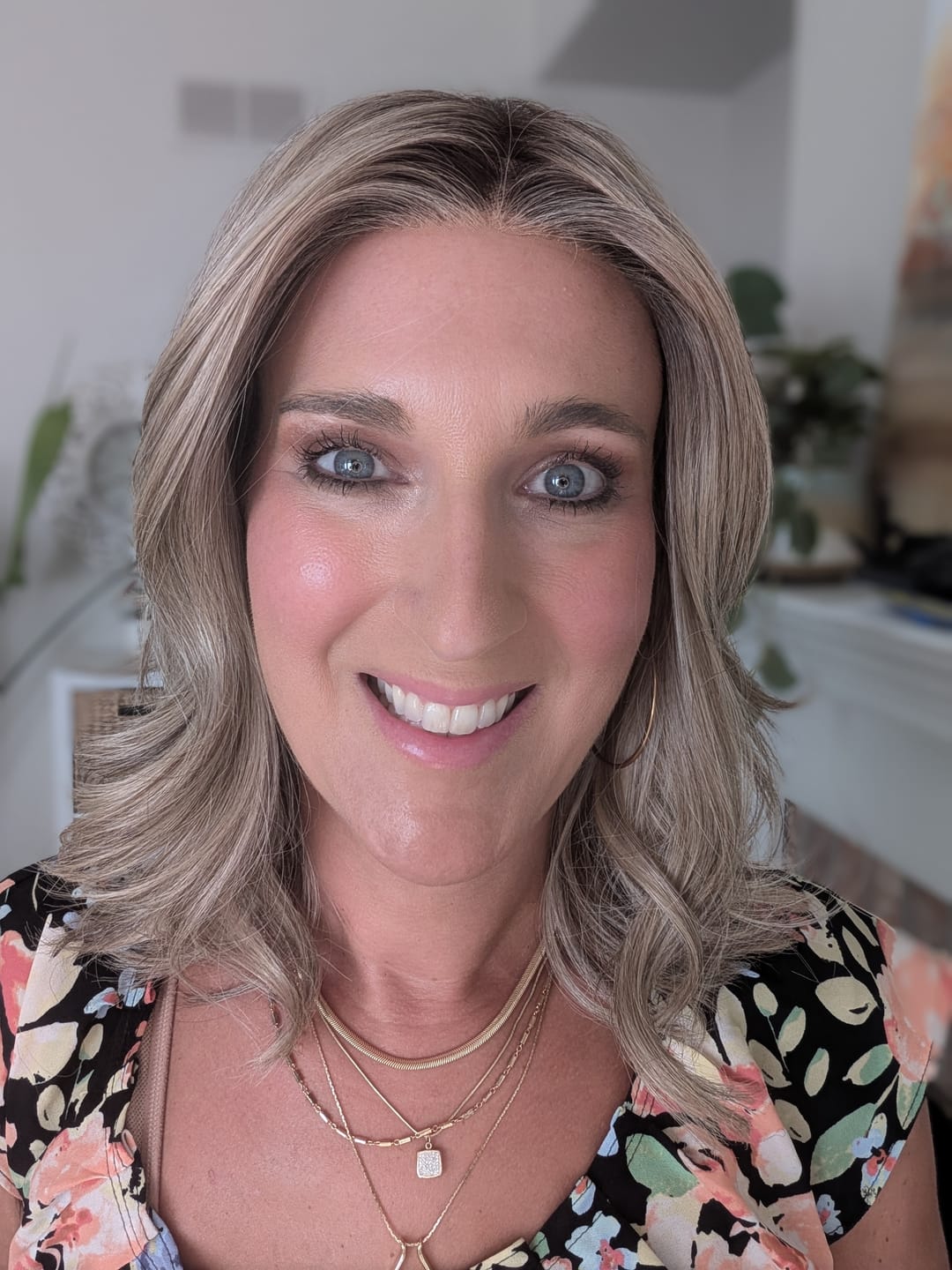 Customer photo review of PERFECTLY POISED - Soft Beige Blonde