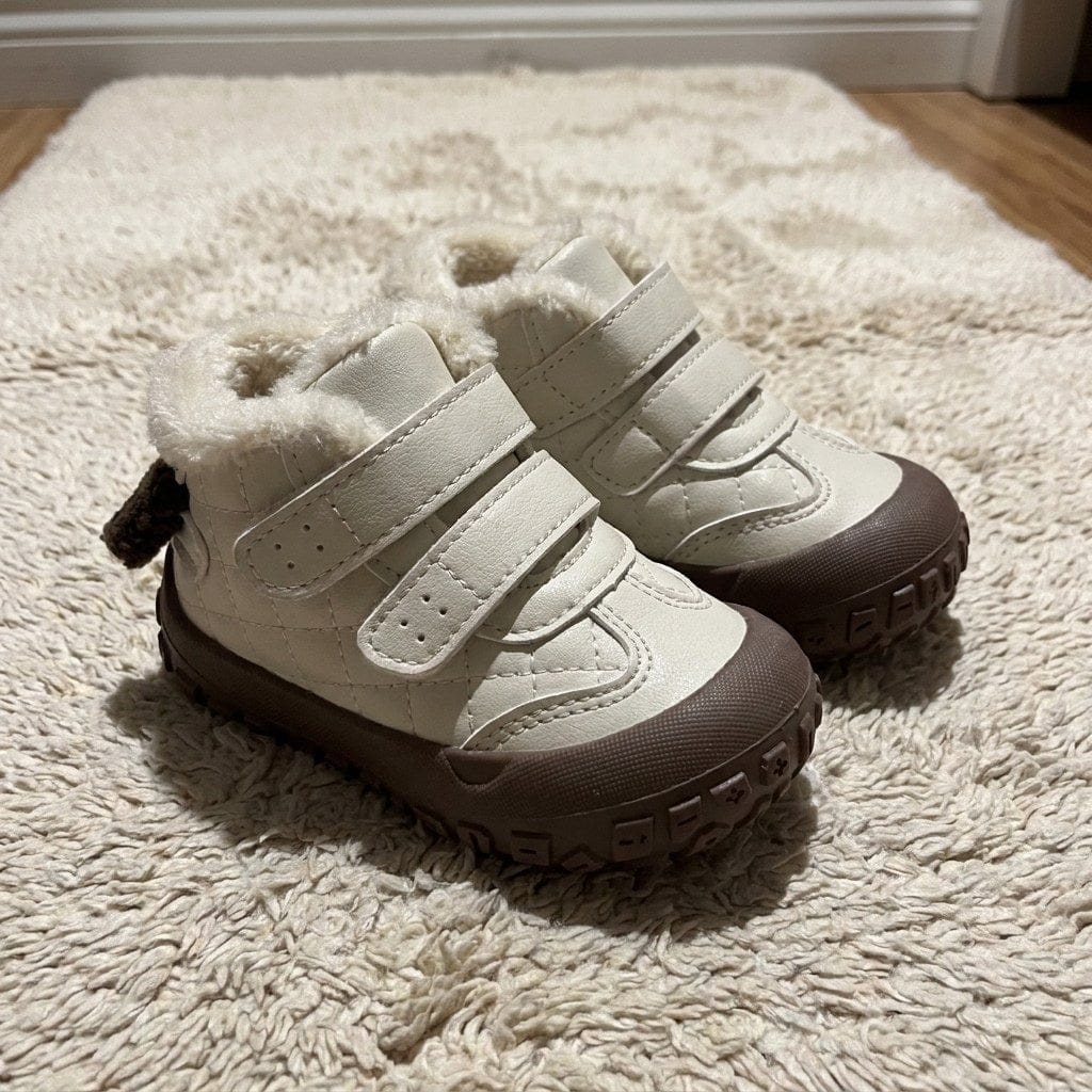 Customer photo review of Flausch Tretter Winterstiefel | Warme Fleece Schuhe für erste Schritte