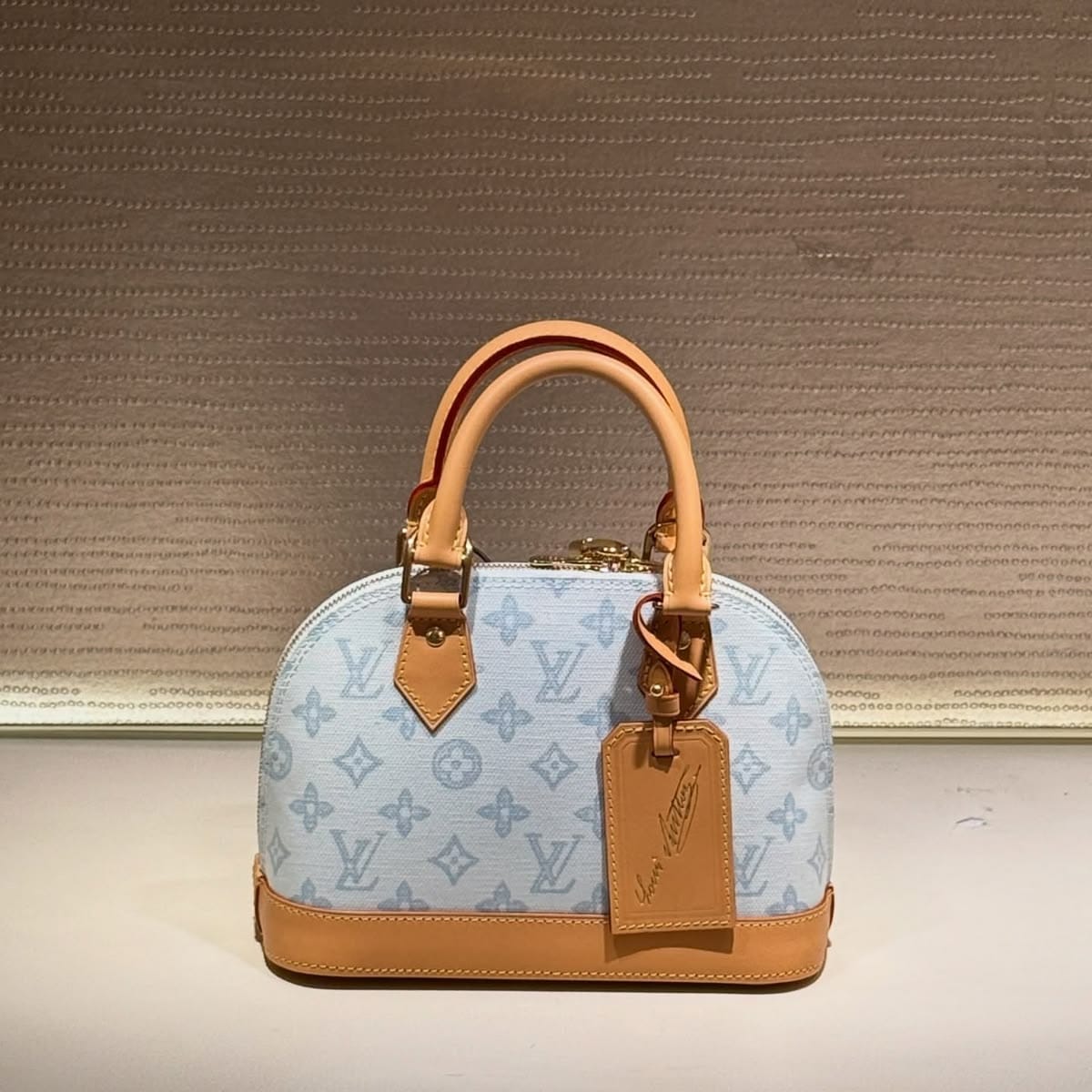 Customer photo review of Alma BB Bag