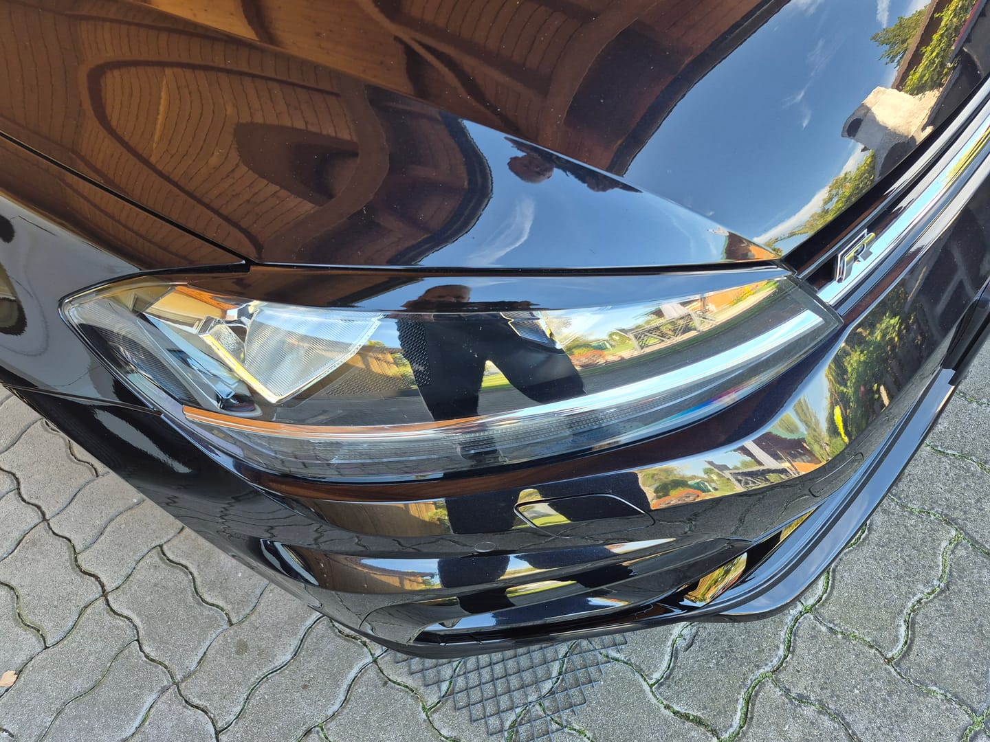 Customer photo review of Headlight Eyebrows For VW Golf MK7 & MK7.5 (2013-2020)