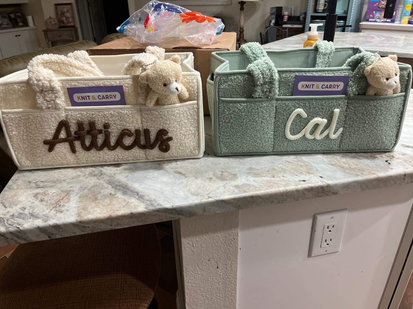 Customer photo review of K&C - Personalized Baby Storage Basket