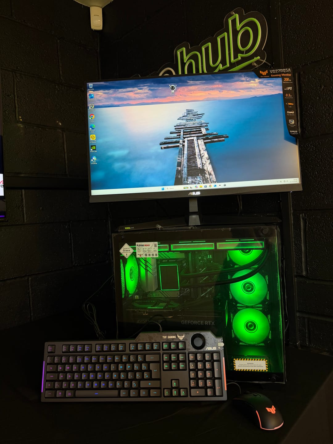 Customer photo review of Nemesis 4 ASUS Gaming PC Bundle - Intel Core i7 12th Gen RGB 16GB RTX 5070 12GB