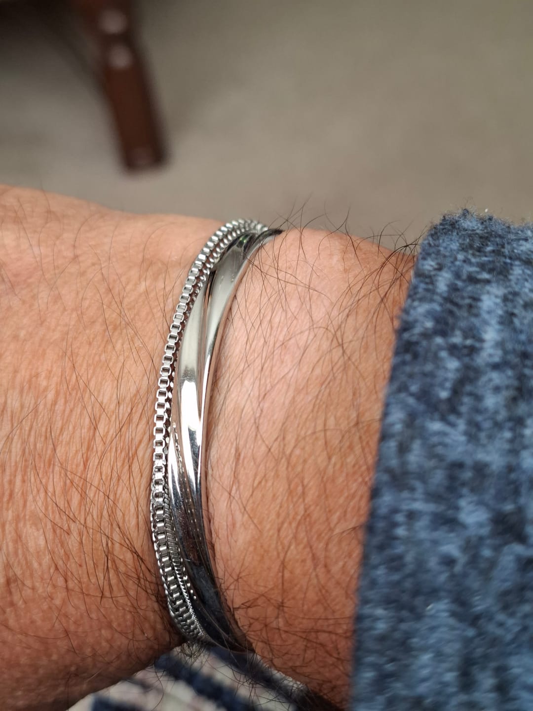 Customer photo review of Twisted Unisize Cuff
