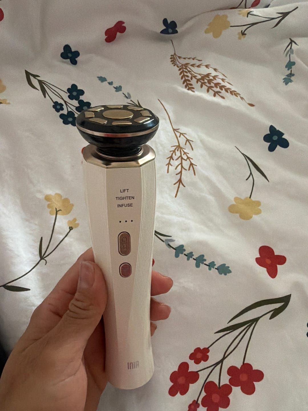 Customer photo review of INIA FLARE Microcurrent Facial Device