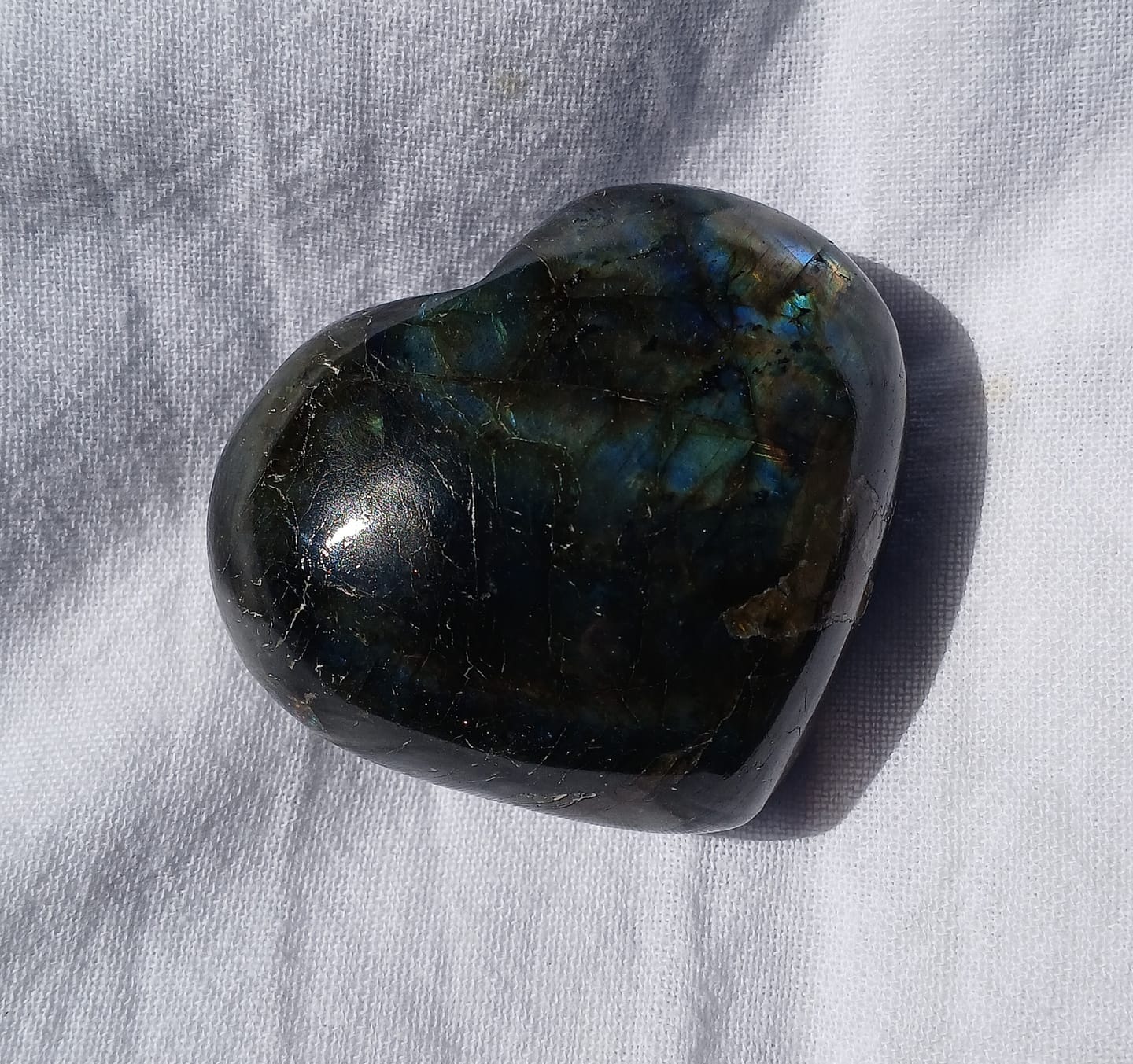 Customer photo review of Labradorite Puffy Heart #3