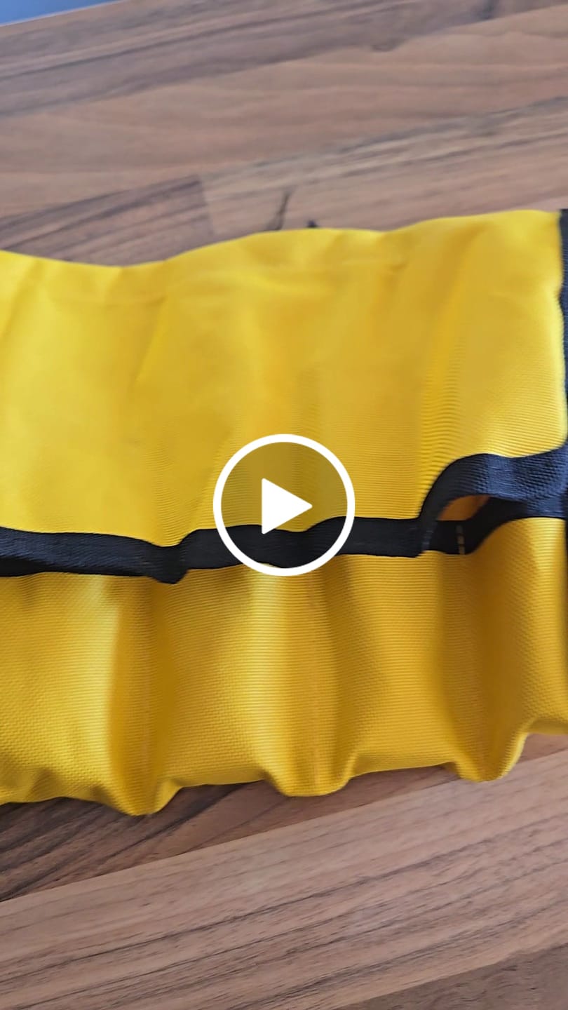Customer video review of Kinder-Schnitzset: sicher schnitzen lernen mit 3 Messern, Handschuhen & Tasche