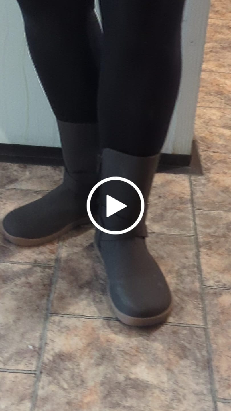 Customer video review of Teak - Barefoot Shoes