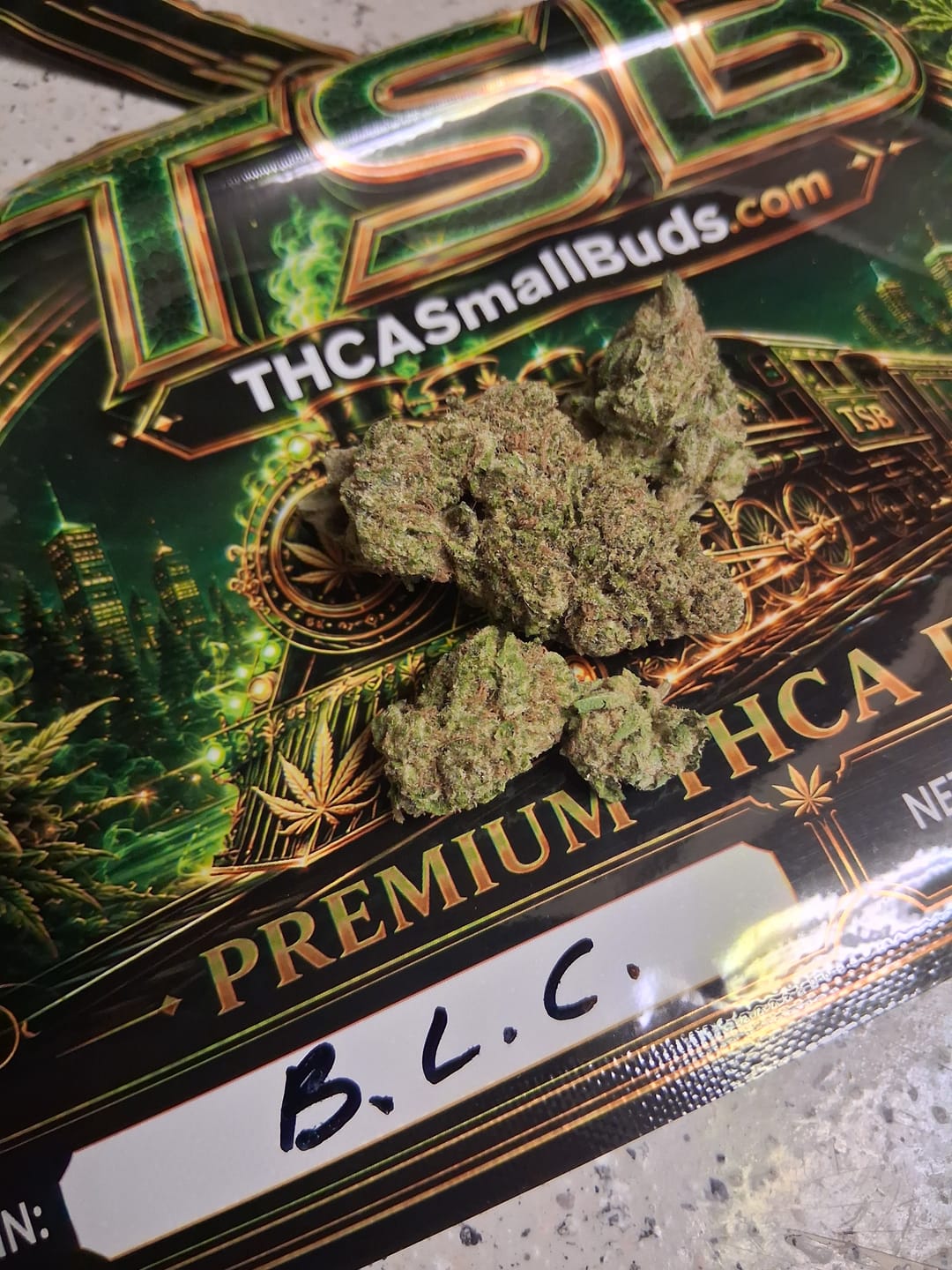 Customer photo review of Big League Choo THCA Flower