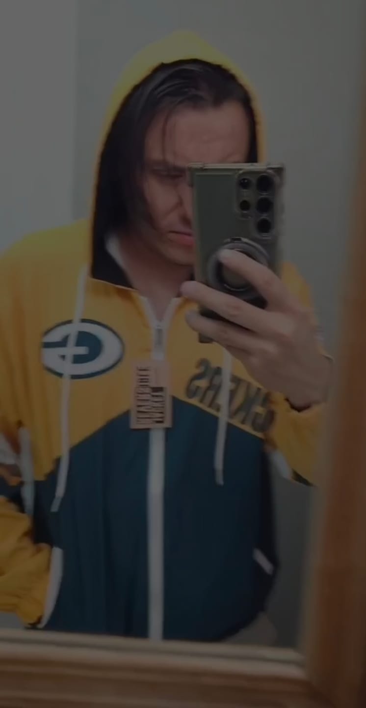 Customer photo review of Bomber Jacket Green Bay Packers
