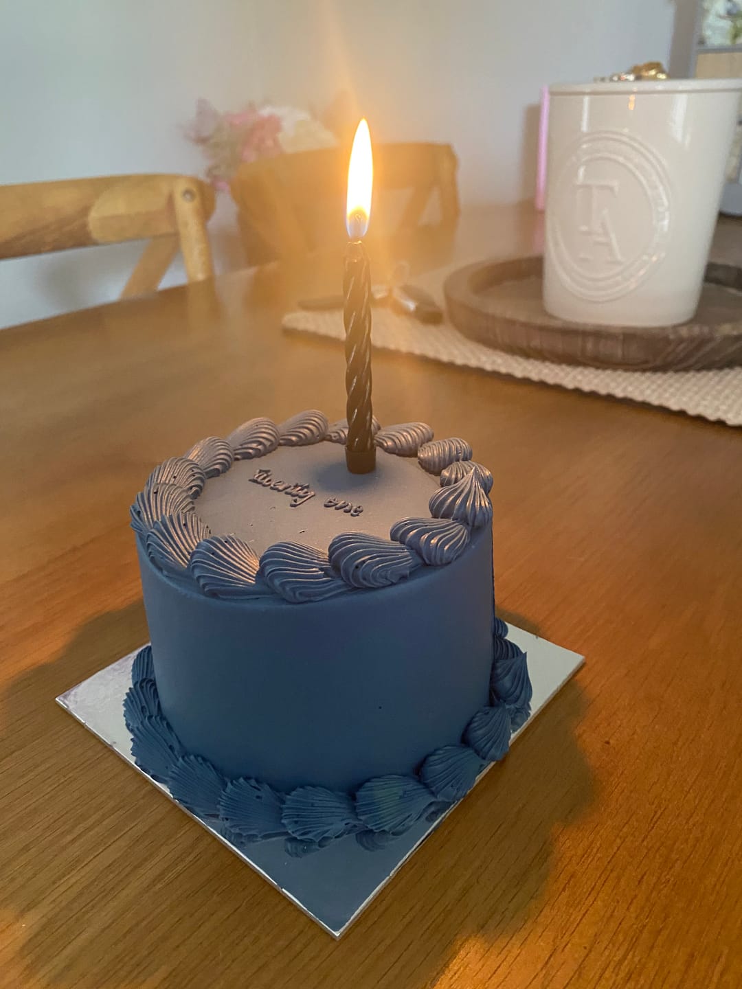 Customer photo review of clara mini cake