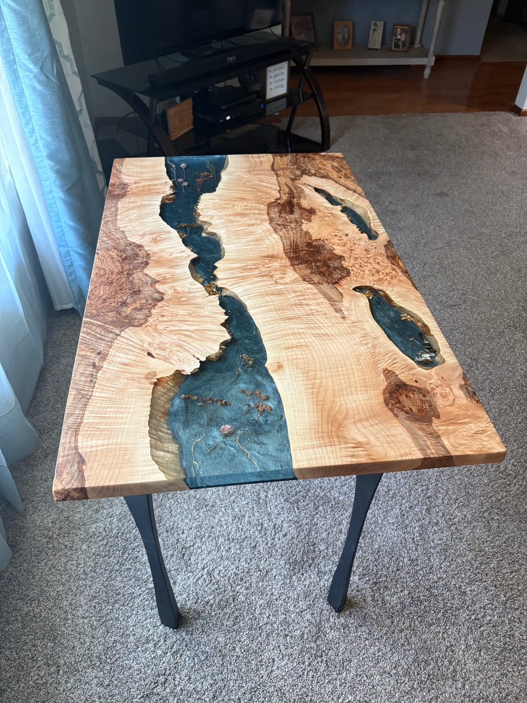Customer photo review of Desk Legs 501 Snello 28.2" H Metal Handmade Furniture Legs