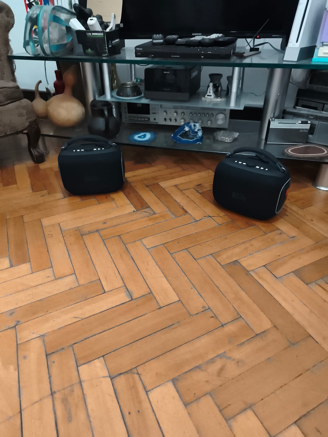 Customer photo review of Parlante Bluetooth Portátil Blik Hypebox 100W IPX5 10 Hrs