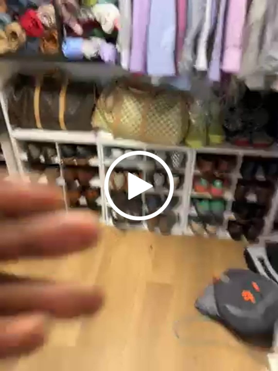 Customer video review of Men's GrandPrix Sneaker in Verdolino