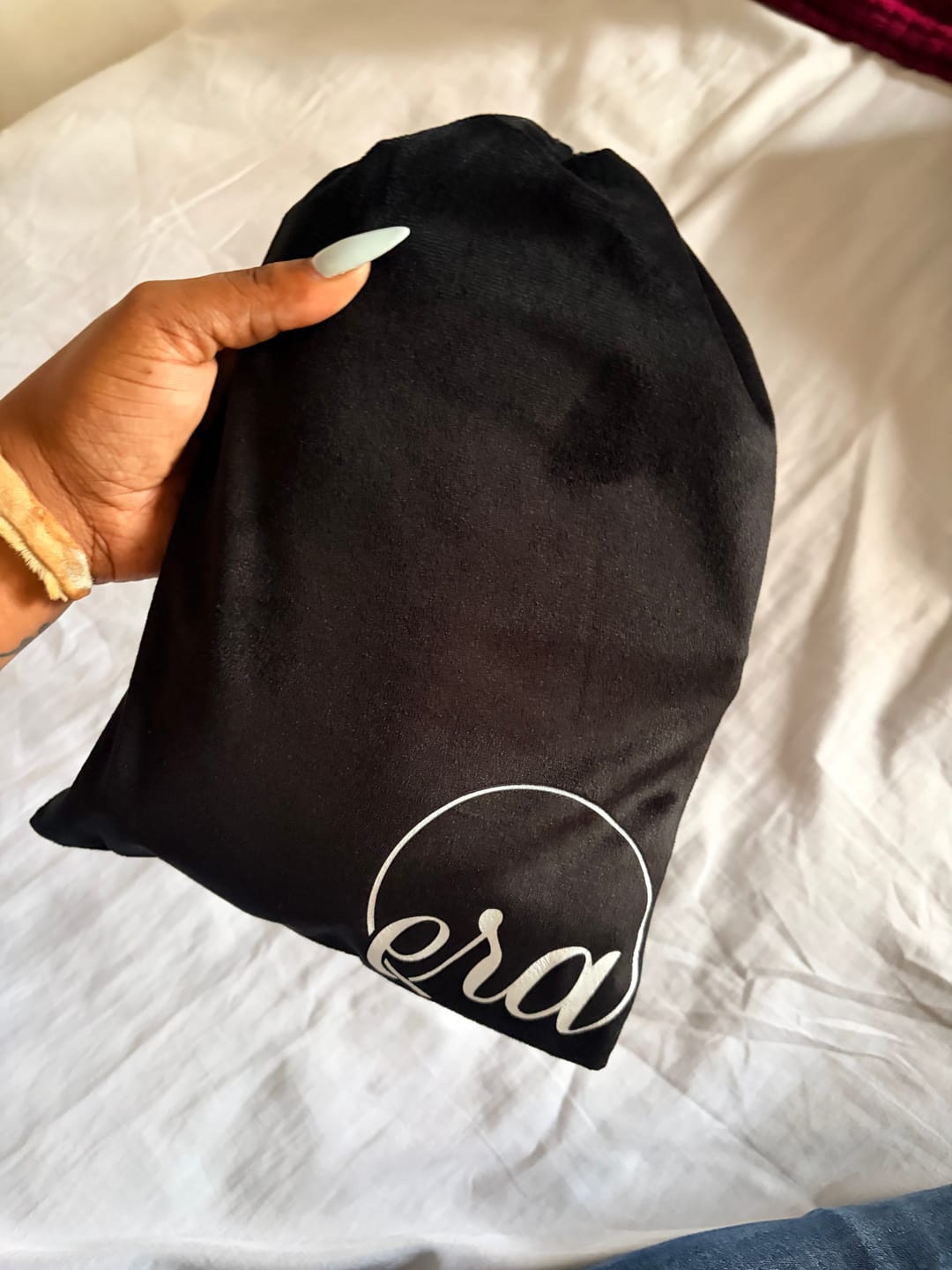 Customer photo review of ERA Mini Kisslock Chain Bag – Red