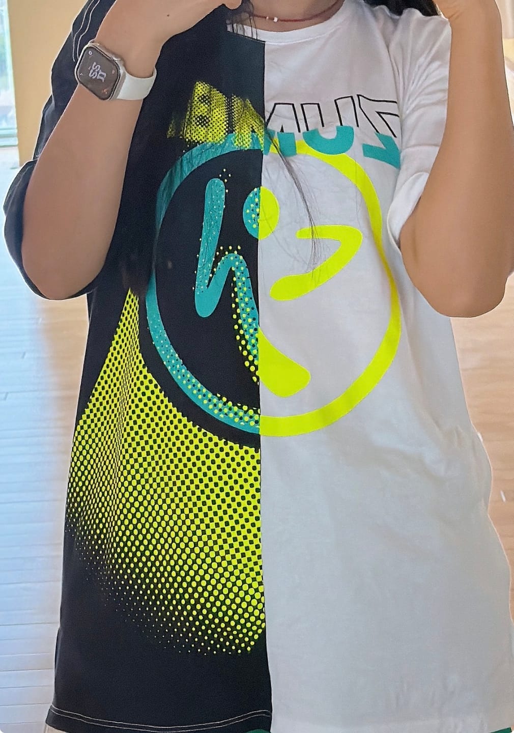 Customer photo review of Electric Feel Men's Oversized Crew Neck Tee
