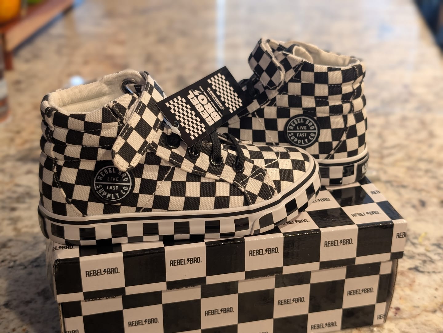 Customer photo review of SK8TR Hi-Top Shoe in Venice