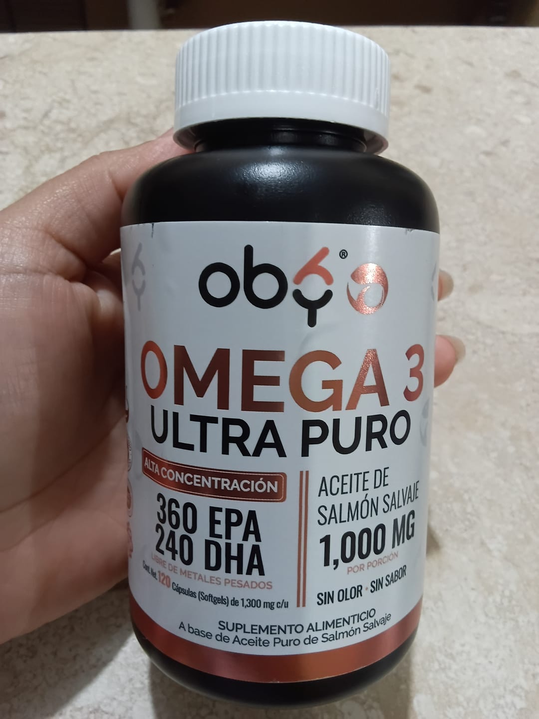 Customer photo review of Omega 3: Aceite Puro de Salmón Salvaje