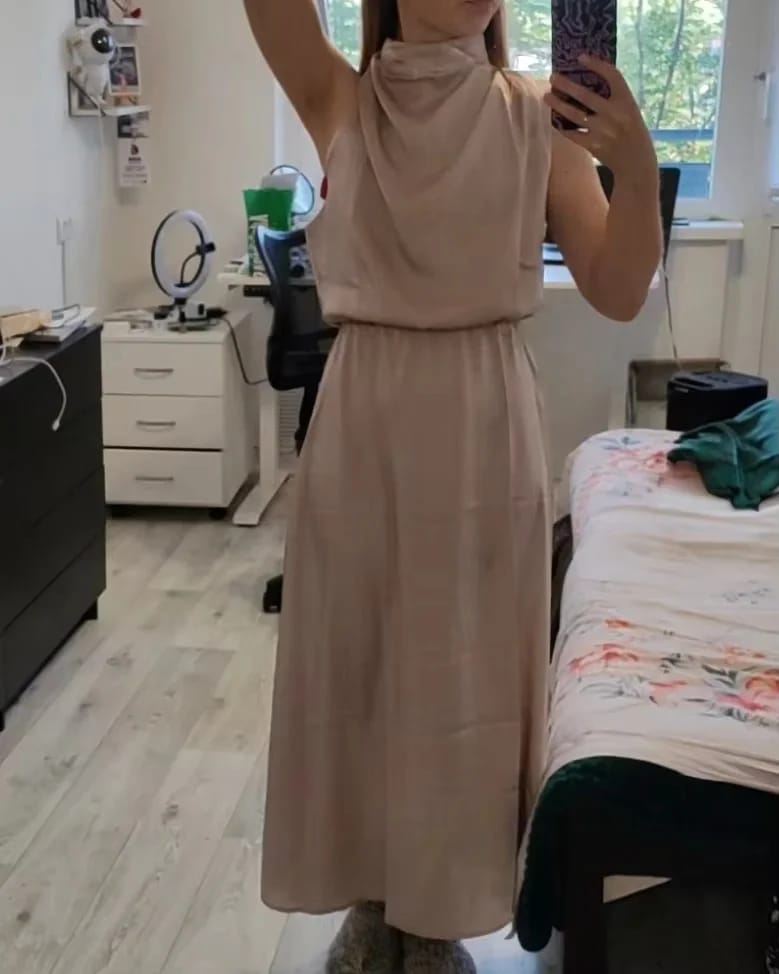 Customer photo review of Elegant Light Evening Dress