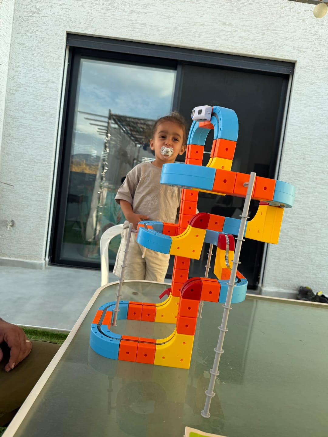 Customer photo review of מודינו רייל - רכבת מגנטית חשמלית